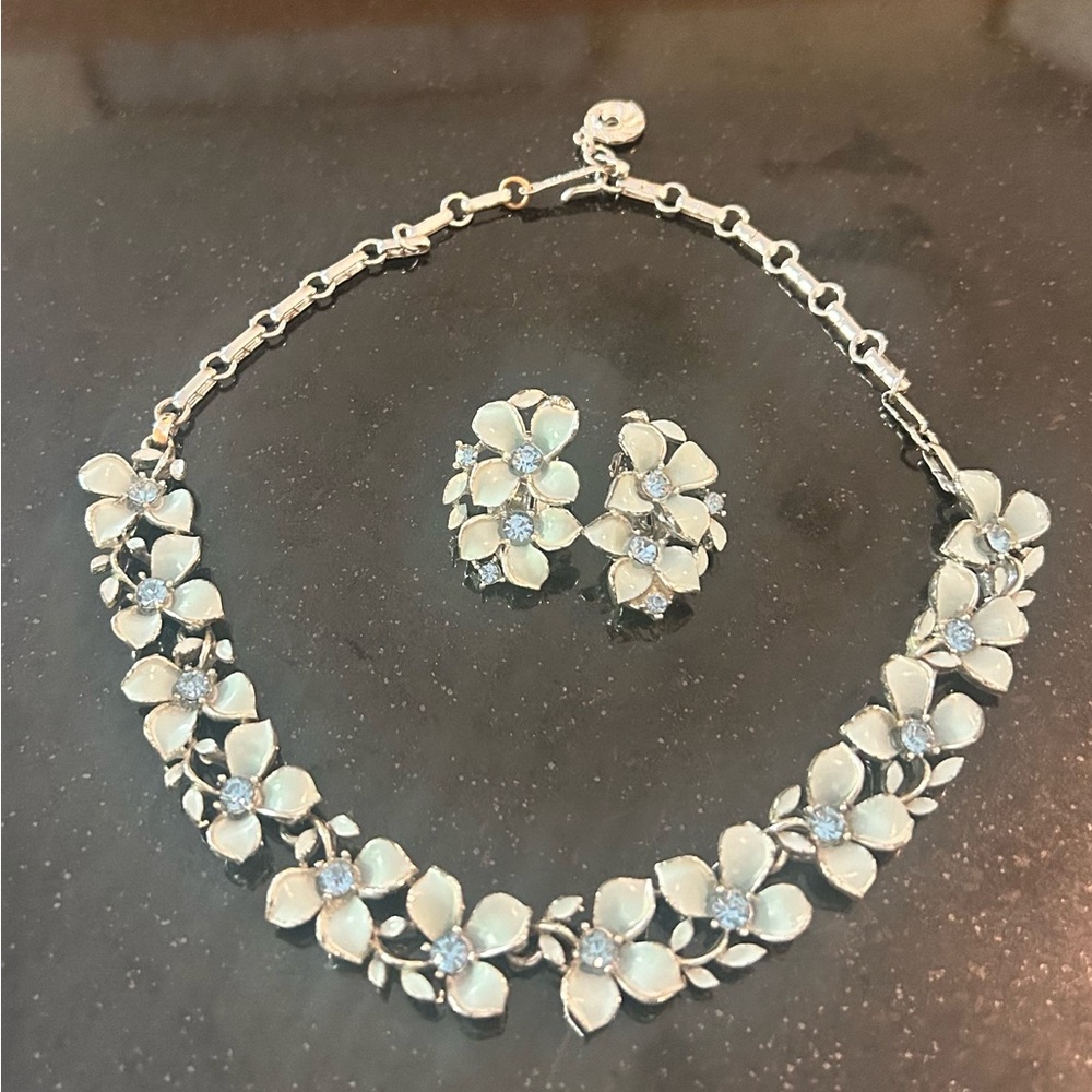 Vintage Lisner Enamel & Rhinestone Necklace and Earrings set